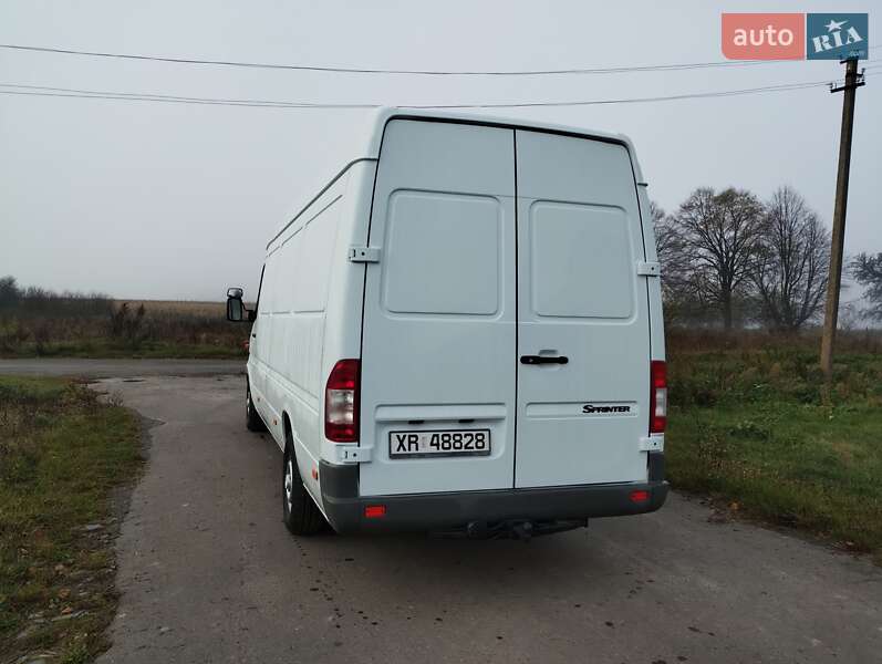 Вантажний фургон Mercedes-Benz Sprinter 2004 в Костопілі фото 9 Вантажний фургон Mercedes-Benz Sprinter 2004 в Костопілі