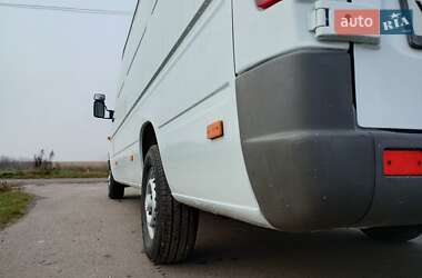 Вантажний фургон Mercedes-Benz Sprinter 2004 в 