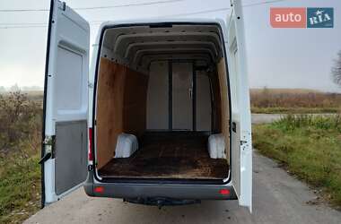 Вантажний фургон Mercedes-Benz Sprinter 2004 в 
