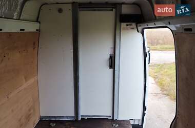 Вантажний фургон Mercedes-Benz Sprinter 2004 в 