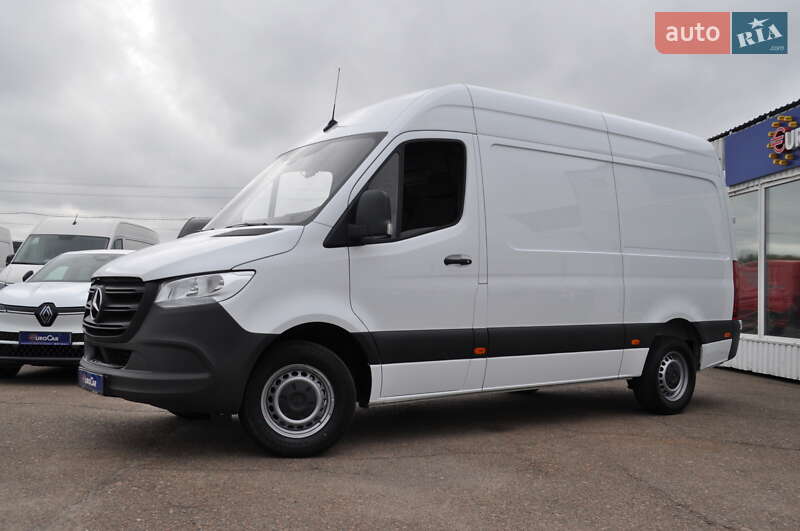 Mercedes-Benz Sprinter 2021
