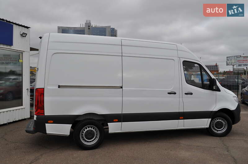 Грузовой фургон Mercedes-Benz Sprinter 2021 в Киеве