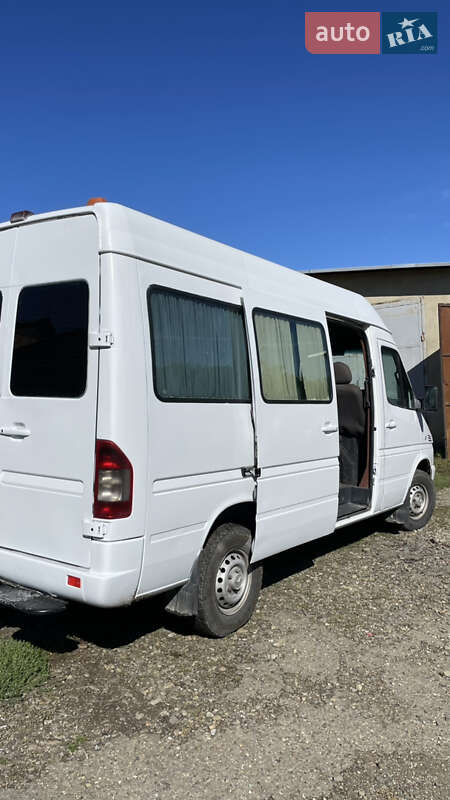 Микроавтобус Mercedes-Benz Sprinter 2005 в Заставной фото 6 Микроавтобус Mercedes-Benz Sprinter 2005 в Заставной