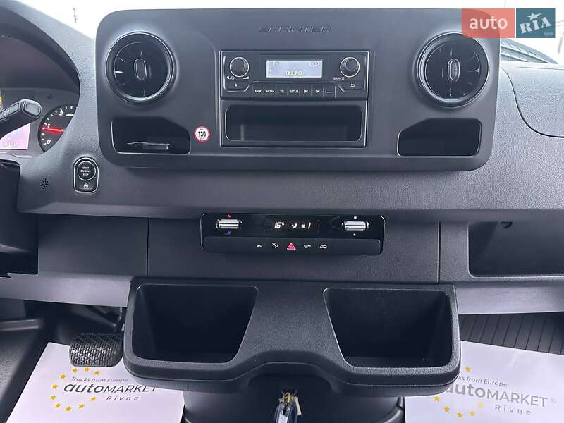 Вантажний фургон Mercedes-Benz Sprinter 2021 в Рівному