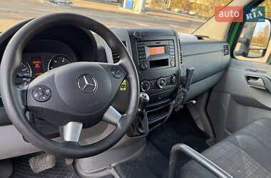 Грузовой фургон Mercedes-Benz Sprinter 2015 в  фото 17 Грузовой фургон Mercedes-Benz Sprinter 2015 в