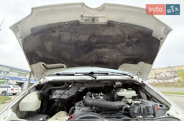 Вантажний фургон Mercedes-Benz Sprinter 2004 в  фото 33 Вантажний фургон Mercedes-Benz Sprinter 2004 в