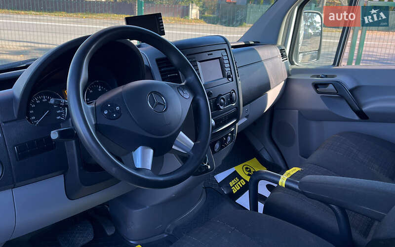 Вантажний фургон Mercedes-Benz Sprinter 2016 в Коломиї фото 8 Вантажний фургон Mercedes-Benz Sprinter 2016 в Коломиї