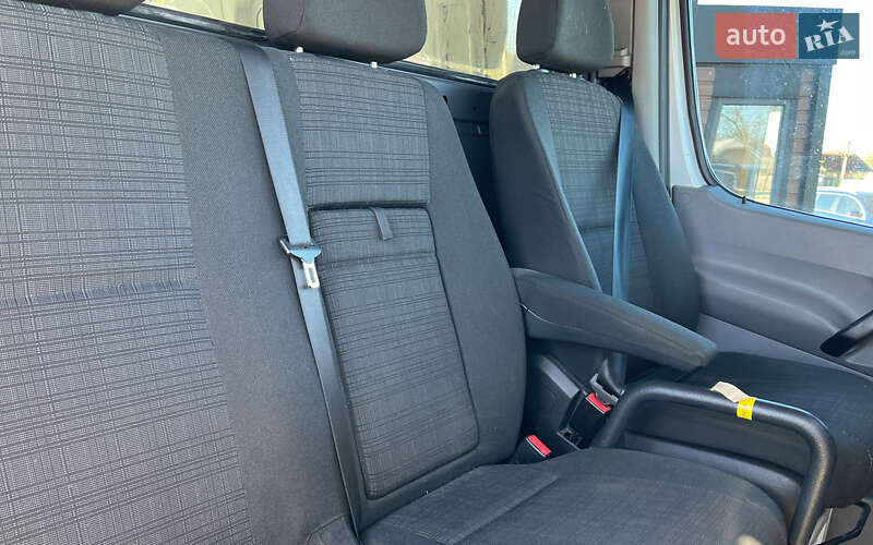 Вантажний фургон Mercedes-Benz Sprinter 2016 в Коломиї фото 24 Вантажний фургон Mercedes-Benz Sprinter 2016 в Коломиї