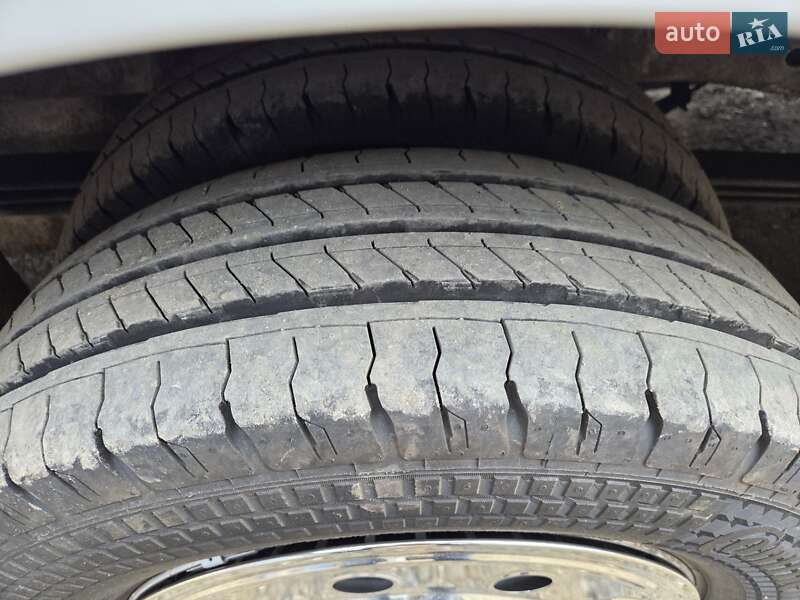 Туристичний / Міжміський автобус Mercedes-Benz Sprinter 2015 в Чернівцях