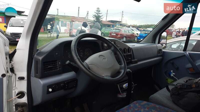 Микроавтобус Mercedes-Benz Sprinter 1996 в Калуше