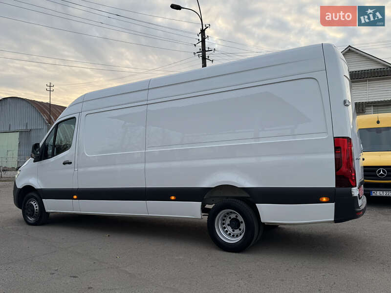 Вантажний фургон Mercedes-Benz Sprinter 2019 в Рівному