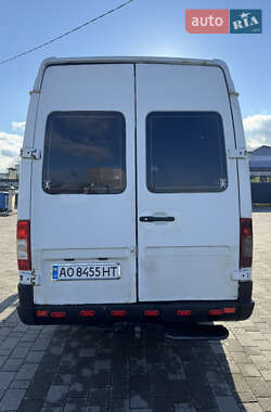 Вантажний фургон Mercedes-Benz Sprinter 2004 в  фото 4 Вантажний фургон Mercedes-Benz Sprinter 2004 в