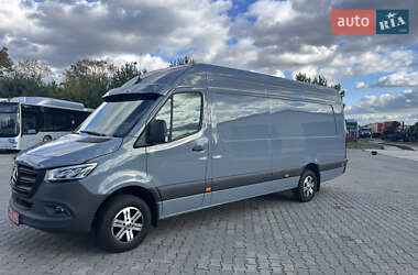 Грузопассажирский фургон Mercedes-Benz Sprinter 2024 в  фото 4 Грузопассажирский фургон Mercedes-Benz Sprinter 2024 в