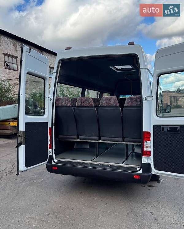 Мікроавтобус Mercedes-Benz Sprinter 1999 в Кривому Розі фото 14 Мікроавтобус Mercedes-Benz Sprinter 1999 в Кривому Розі