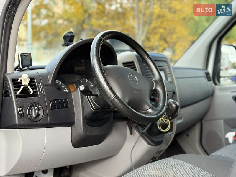 Вантажний фургон Mercedes-Benz Sprinter 2011 в Луцьку