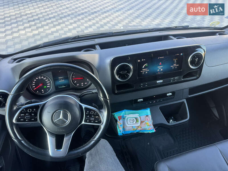 Грузовой фургон Mercedes-Benz Sprinter 2019 в Черновцах
