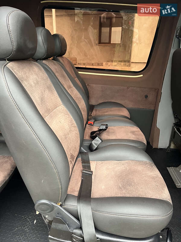 Вантажопасажирський фургон Mercedes-Benz Sprinter 2008 в Тернополі фото 4 Вантажопасажирський фургон Mercedes-Benz Sprinter 2008 в Тернополі