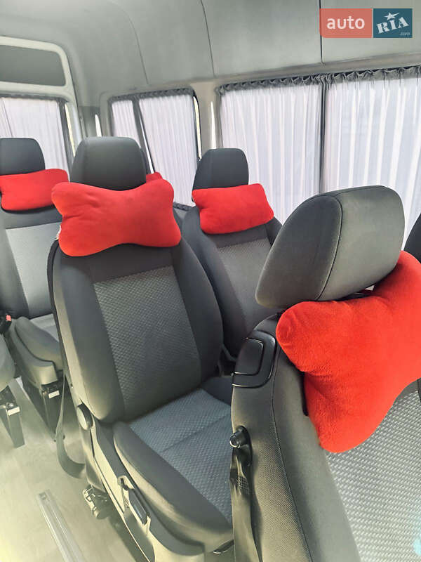 Микроавтобус Mercedes-Benz Sprinter 2010 в Кривом Роге фото 16 Микроавтобус Mercedes-Benz Sprinter 2010 в Кривом Роге