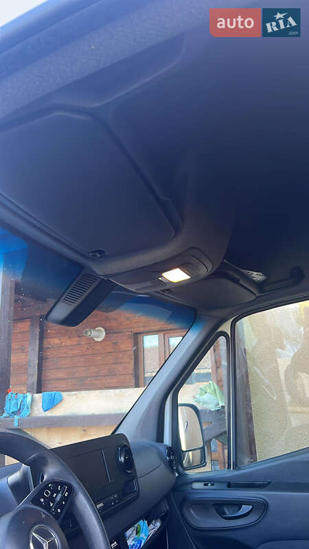 Мікроавтобус вантажний (до 3,5т) Mercedes-Benz Sprinter 2020 в Коломиї фото 7 Мікроавтобус вантажний (до 3,5т) Mercedes-Benz Sprinter 2020 в Коломиї