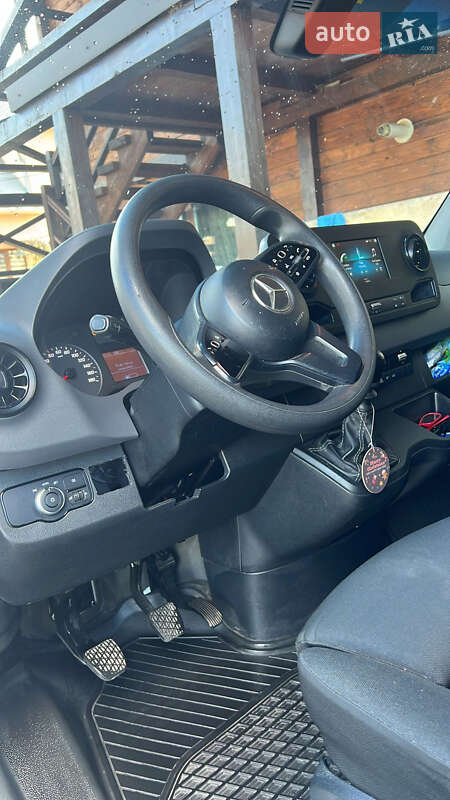 Мікроавтобус вантажний (до 3,5т) Mercedes-Benz Sprinter 2020 в Коломиї фото 5 Мікроавтобус вантажний (до 3,5т) Mercedes-Benz Sprinter 2020 в Коломиї