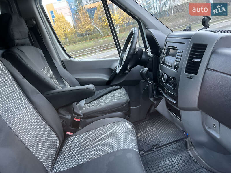 Другие грузовики Mercedes-Benz Sprinter 2007 в Киеве фото 3 Другие грузовики Mercedes-Benz Sprinter 2007 в Киеве