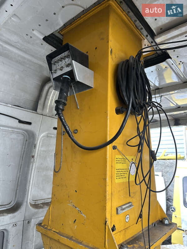 Автовышка Mercedes-Benz Sprinter 2005 в Кременчуге фото 17 Автовышка Mercedes-Benz Sprinter 2005 в Кременчуге