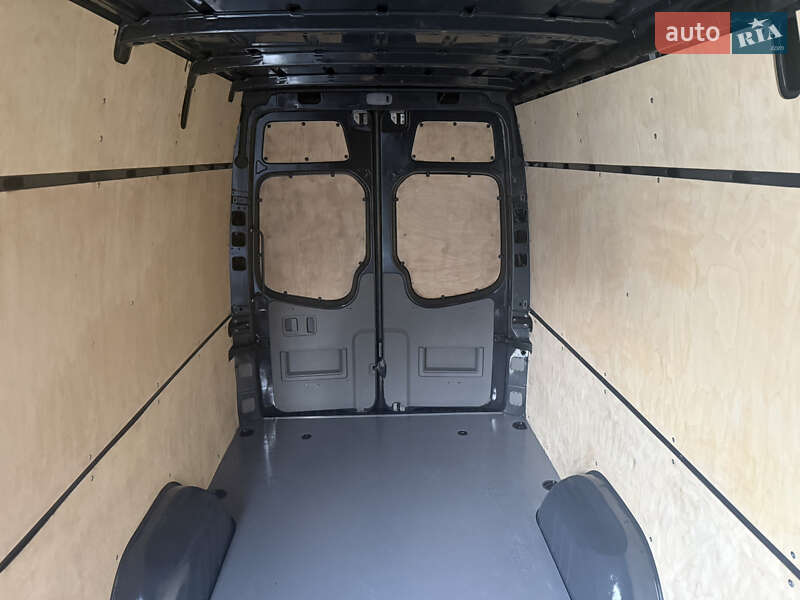 Вантажний фургон Mercedes-Benz Sprinter 2011 в Чернівцях фото 14 Вантажний фургон Mercedes-Benz Sprinter 2011 в Чернівцях