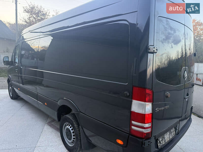 Вантажний фургон Mercedes-Benz Sprinter 2011 в Чернівцях фото 22 Вантажний фургон Mercedes-Benz Sprinter 2011 в Чернівцях