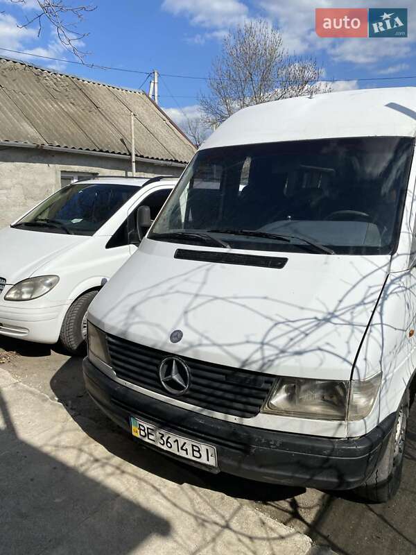 Mercedes-Benz Sprinter 1995 Mercedes-Benz Sprinter 1995