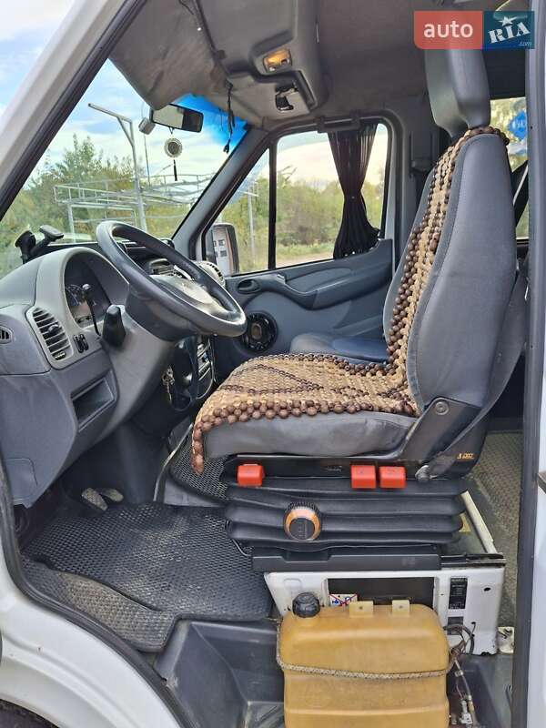 Микроавтобус Mercedes-Benz Sprinter 2003 в Рожнятове фото 11 Микроавтобус Mercedes-Benz Sprinter 2003 в Рожнятове