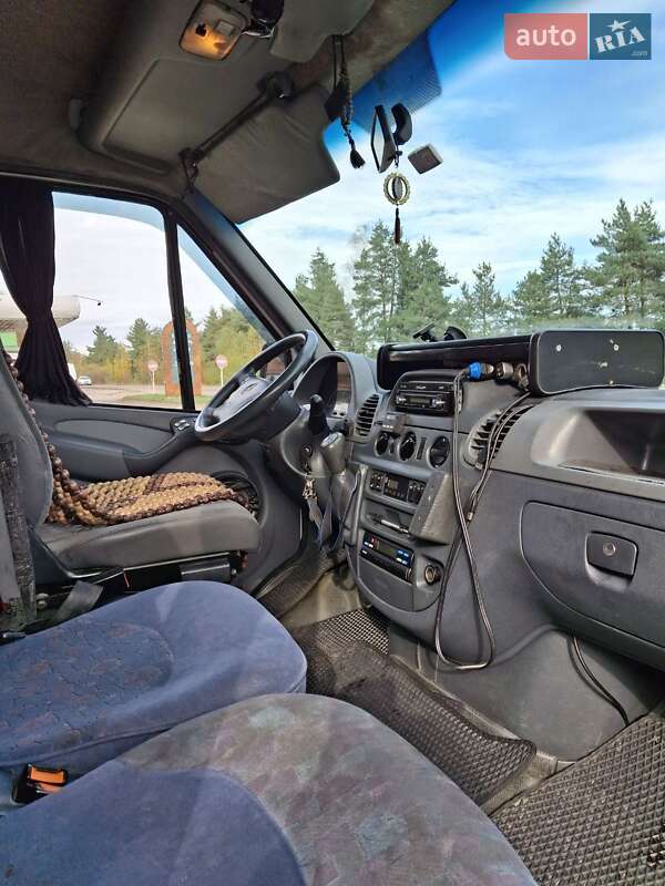 Микроавтобус Mercedes-Benz Sprinter 2003 в Рожнятове фото 17 Микроавтобус Mercedes-Benz Sprinter 2003 в Рожнятове