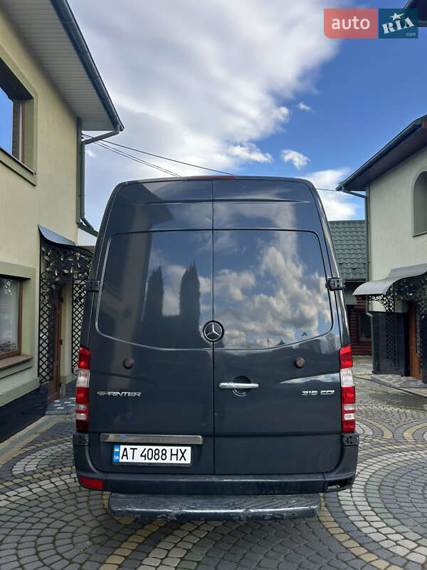 Вантажний фургон Mercedes-Benz Sprinter 2014 в Делятині фото 6 Вантажний фургон Mercedes-Benz Sprinter 2014 в Делятині