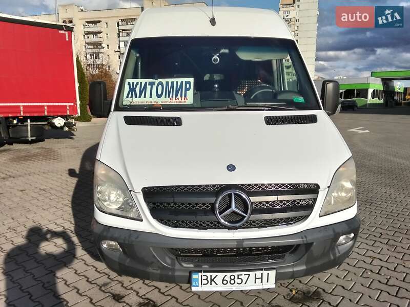 Туристический / Междугородний автобус Mercedes-Benz Sprinter 2010 в Житомире