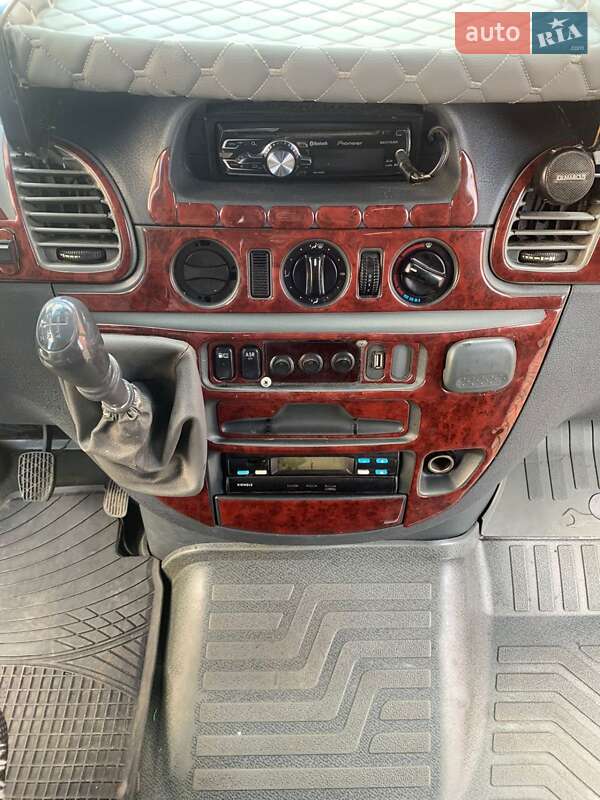 Туристичний / Міжміський автобус Mercedes-Benz Sprinter 2004 в Дубні фото 12 Туристичний / Міжміський автобус Mercedes-Benz Sprinter 2004 в Дубні