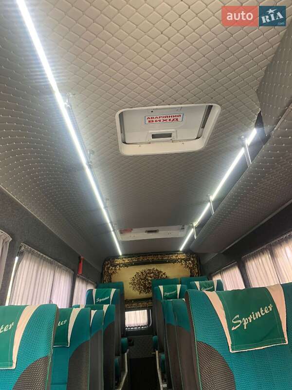 Туристичний / Міжміський автобус Mercedes-Benz Sprinter 2004 в Дубні фото 22 Туристичний / Міжміський автобус Mercedes-Benz Sprinter 2004 в Дубні