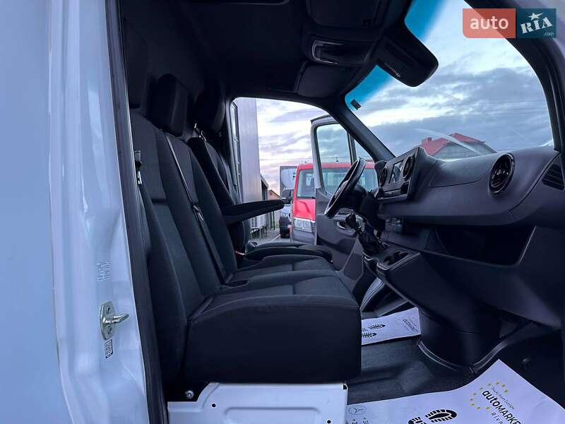 Грузовой фургон Mercedes-Benz Sprinter 2021 в Ровно фото 31 Грузовой фургон Mercedes-Benz Sprinter 2021 в Ровно