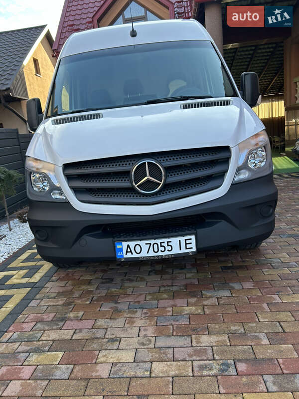 Вантажний фургон Mercedes-Benz Sprinter 2018 в Тячеві