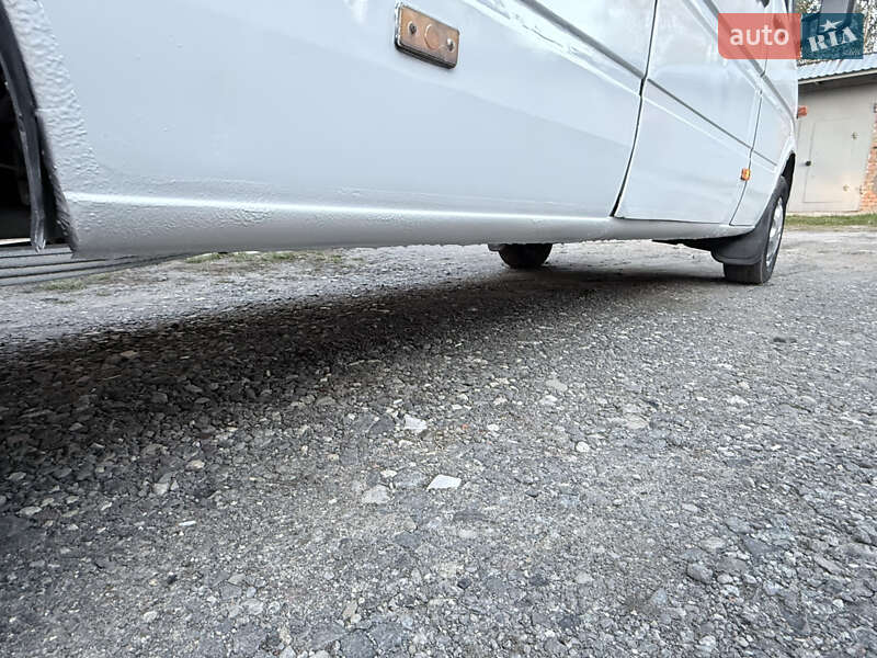 Грузопассажирский фургон Mercedes-Benz Sprinter 2001 в Хмельницком фото 7 Грузопассажирский фургон Mercedes-Benz Sprinter 2001 в Хмельницком