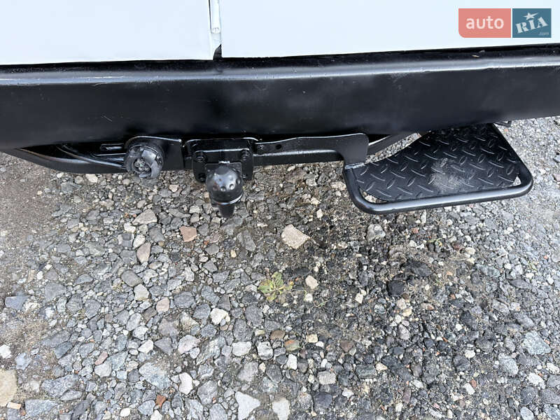 Грузопассажирский фургон Mercedes-Benz Sprinter 2001 в Хмельницком фото 10 Грузопассажирский фургон Mercedes-Benz Sprinter 2001 в Хмельницком