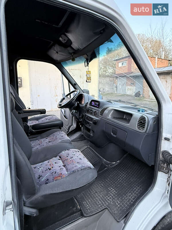 Грузопассажирский фургон Mercedes-Benz Sprinter 2001 в Хмельницком фото 33 Грузопассажирский фургон Mercedes-Benz Sprinter 2001 в Хмельницком