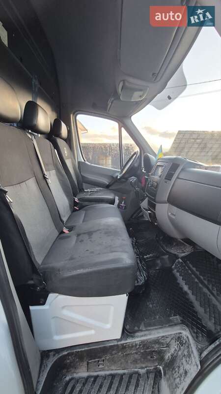Інші вантажівки Mercedes-Benz Sprinter 2010 в Чернівцях фото 4 Інші вантажівки Mercedes-Benz Sprinter 2010 в Чернівцях