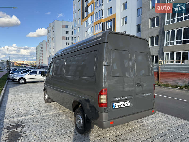 Грузовой фургон Mercedes-Benz Sprinter 2006 в Виннице