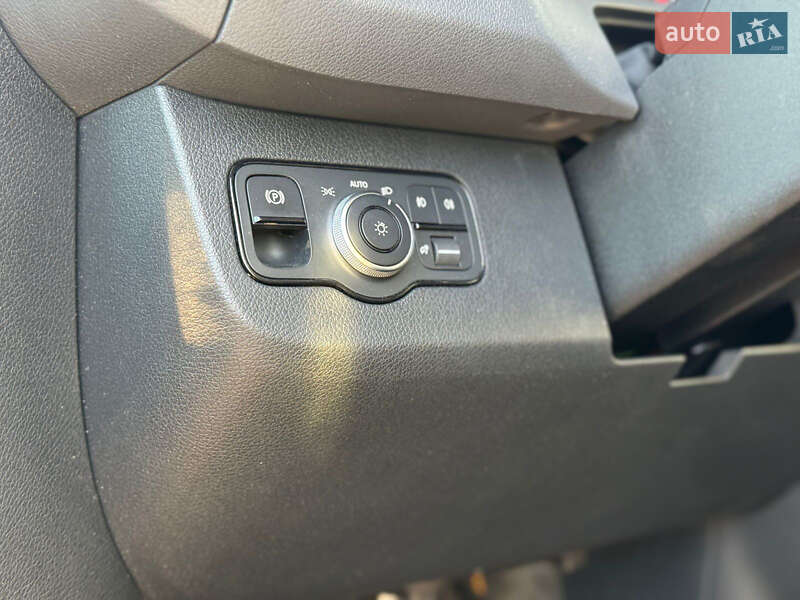 Вантажний фургон Mercedes-Benz Sprinter 2019 в Луцьку фото 16 Вантажний фургон Mercedes-Benz Sprinter 2019 в Луцьку
