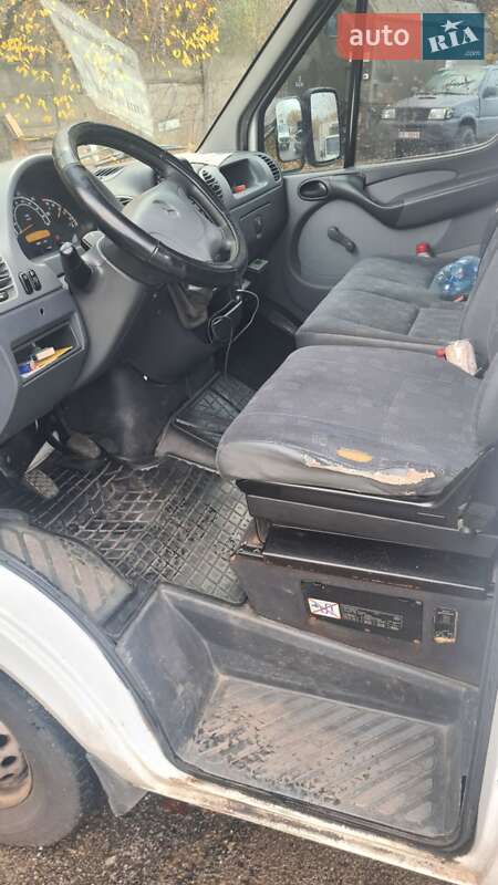 Рефрижератор Mercedes-Benz Sprinter 2003 в Киеве фото 6 Рефрижератор Mercedes-Benz Sprinter 2003 в Киеве