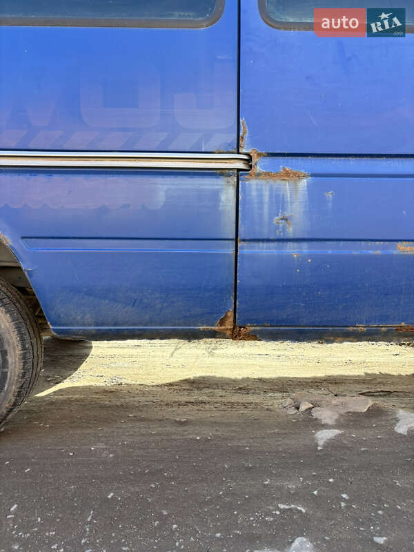 Мікроавтобус Mercedes-Benz Sprinter 2004 в Львові фото 17 Мікроавтобус Mercedes-Benz Sprinter 2004 в Львові