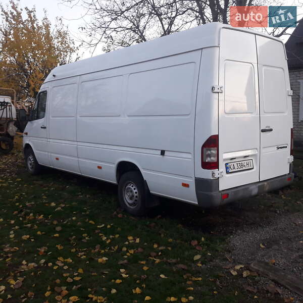 Грузовой фургон Mercedes-Benz Sprinter 2005 в Магдалиновке фото 4 Грузовой фургон Mercedes-Benz Sprinter 2005 в Магдалиновке