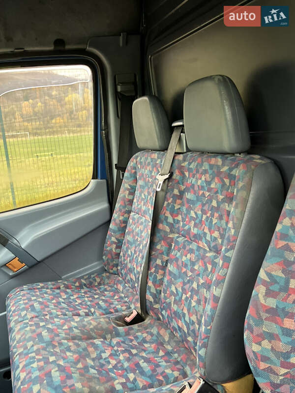 Грузовой фургон Mercedes-Benz Sprinter 1997 в Кутах