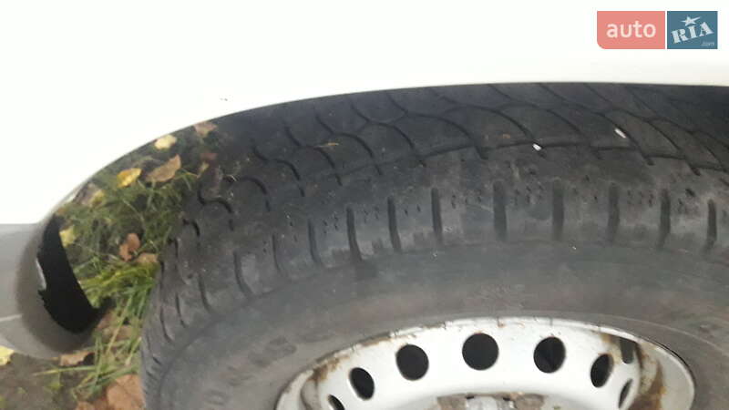 Грузовой фургон Mercedes-Benz Sprinter 2005 в Магдалиновке фото 8 Грузовой фургон Mercedes-Benz Sprinter 2005 в Магдалиновке