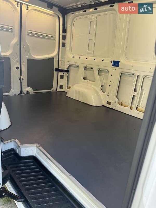 Грузовой фургон Mercedes-Benz Sprinter 2014 в Броварах