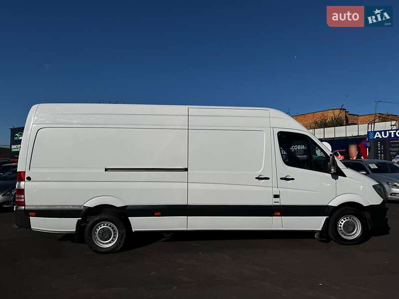 Вантажний фургон Mercedes-Benz Sprinter 2016 в Вінниці